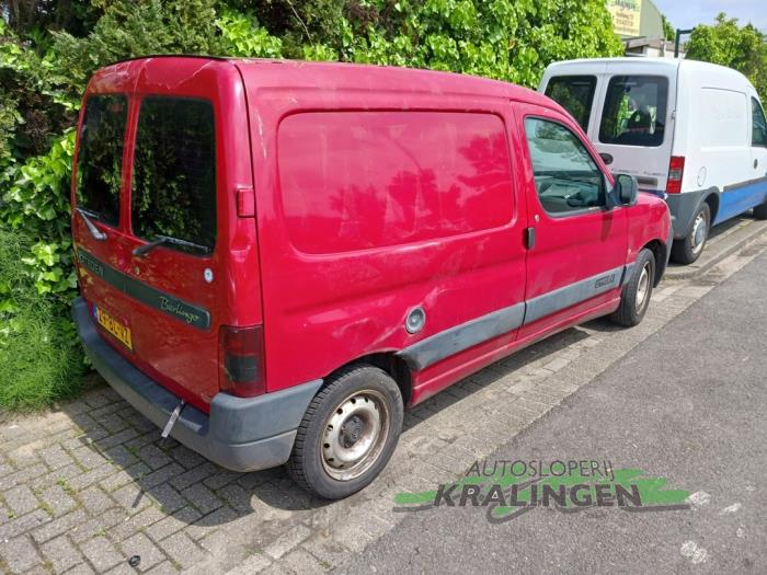 Is The 2004 Citroen Berlingo 1.9 Diesel A Good Car? - afst036