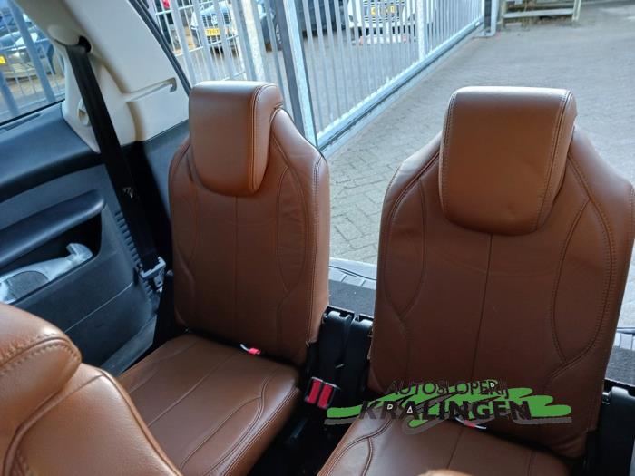 Citroen C4 Grand Picasso 1.6 16V THP 155 Skadat fordon (2012, ZWART)