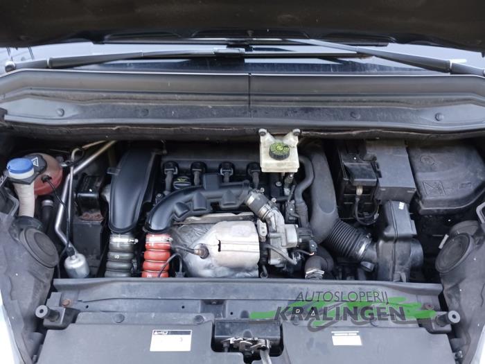 Citroen C4 Grand Picasso 1.6 16V THP 155 Skadat fordon (2012, ZWART)