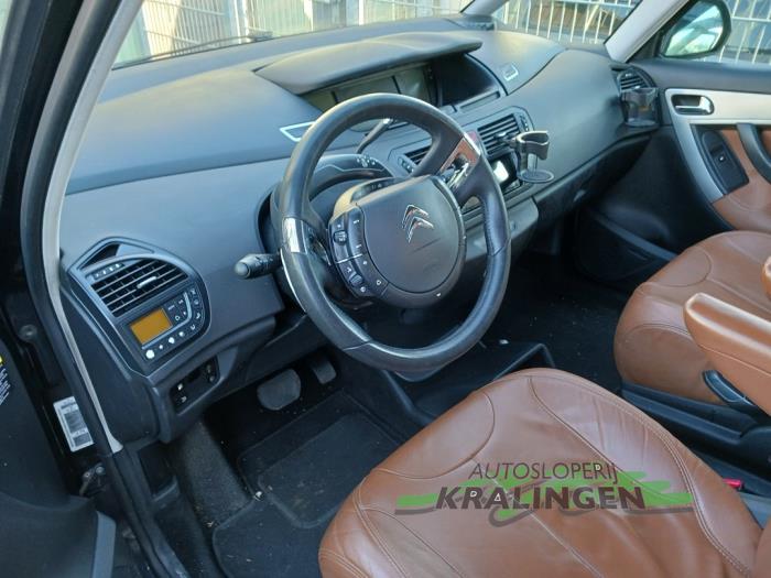 Citroen C4 Grand Picasso 1.6 16V THP 155 Skadat fordon (2012, ZWART)