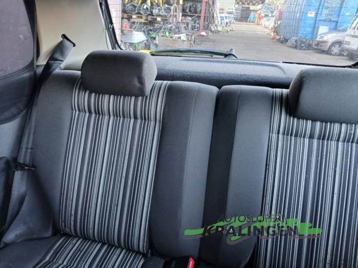 Volkswagen Fox 1.4 16V Skadat fordon (2007, ZWART)