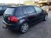 Volkswagen Golf V 2.0 FSI 16V Samochód złomowany (2005, Czarny)