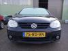 Volkswagen Golf V 2.0 FSI 16V Samochód złomowany (2005, Czarny)