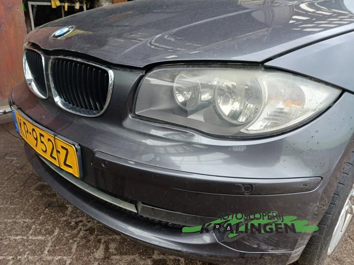 BMW 1 serie 116i 1.6 16V Schrottauto (2008, Grau)