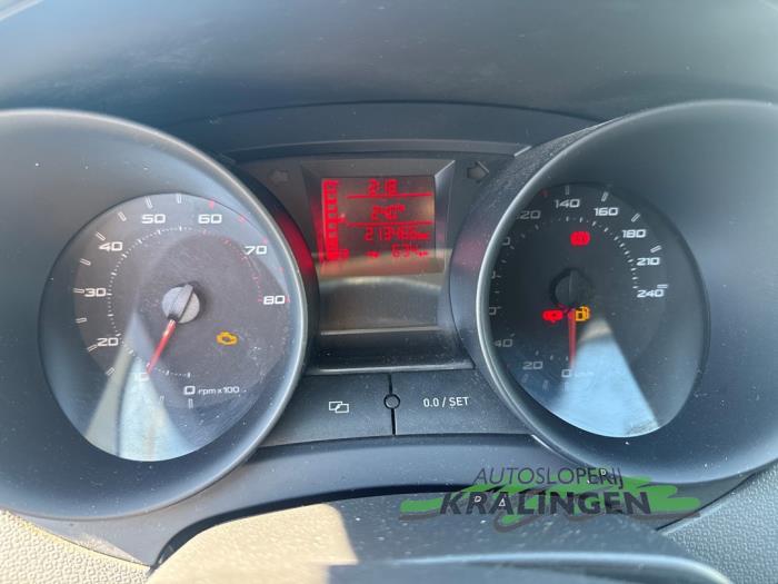 Seat Ibiza IV SC 1.2 12V Épave (2009, Bleu)