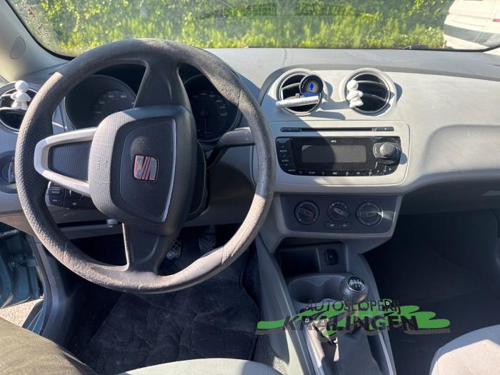 Seat Ibiza IV SC 1.2 12V Épave (2009, Bleu)