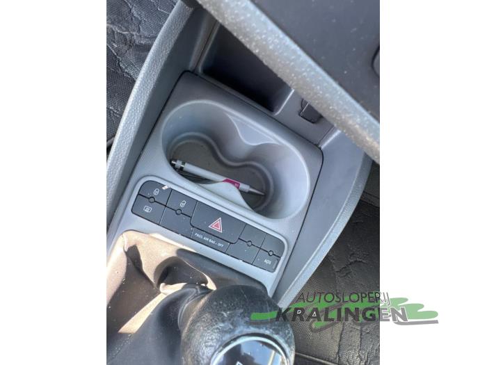 Seat Ibiza IV SC 1.2 12V Épave (2009, Bleu)