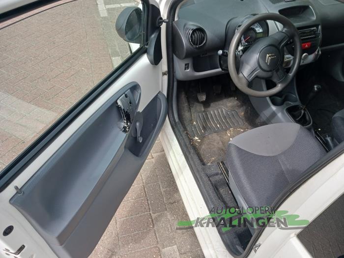 Citroen C1 1.0 12V Épave (2008, Blanc)