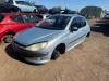 Peugeot 206 1.4 XR,XS,XT,Gentry Vehículo de desguace (2002, Gris)