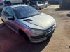 Peugeot 206 1.4 XR,XS,XT,Gentry Vehículo de desguace (2002, Gris)