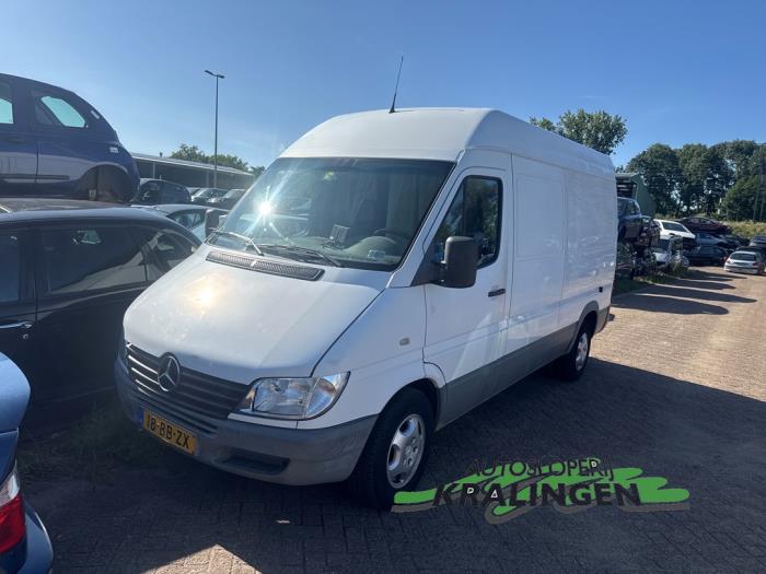 Mercedes Sprinter 3t 316 CDI 20V Samochód uszkodzony (2002, Granit)