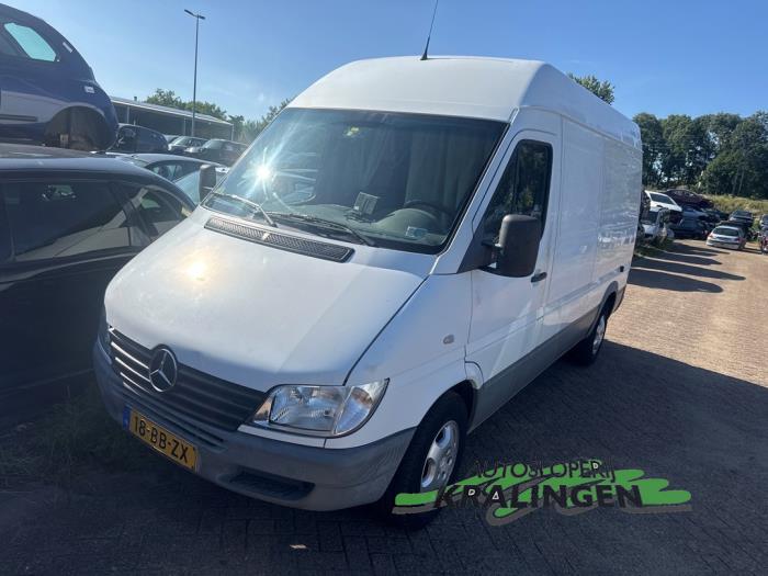 Mercedes Sprinter 3t 316 CDI 20V Samochód uszkodzony (2002, Granit)