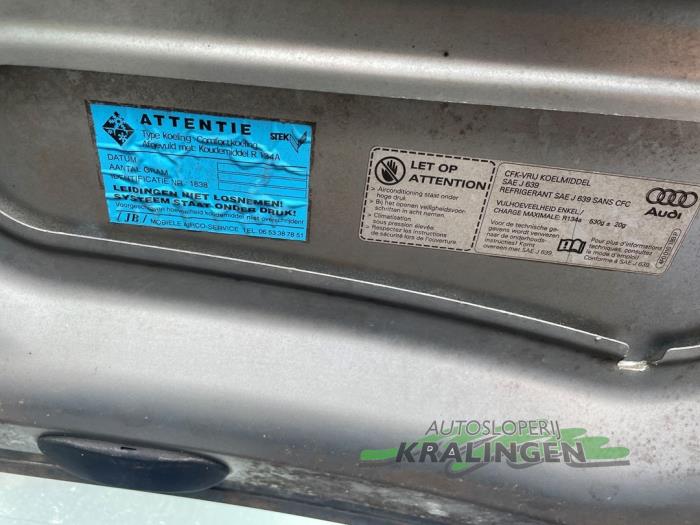 Audi A6 Avant 3.2 V6 24V FSI Quattro Schrottauto (2006, Grau)
