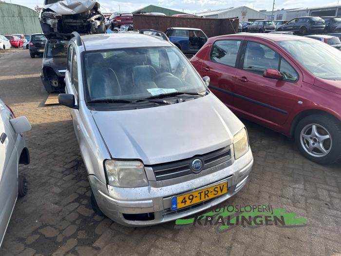Fiat Panda 1.2 Fire Épave (2007, Gris)