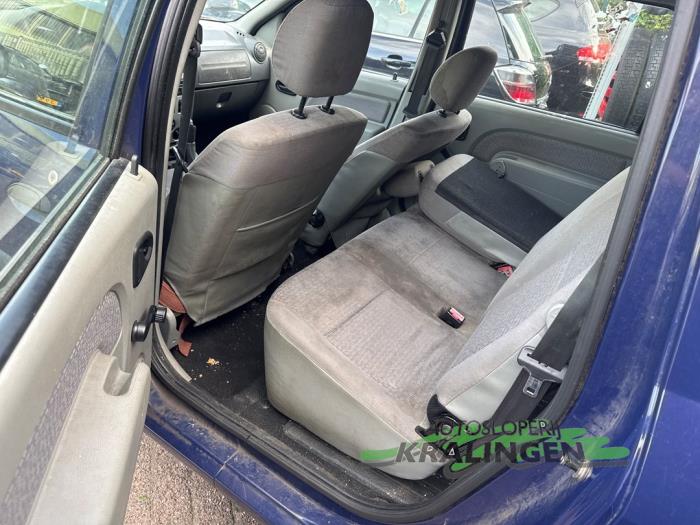 Dacia Logan MCV 1.6 Voiture accidentée (2007, Bleu)