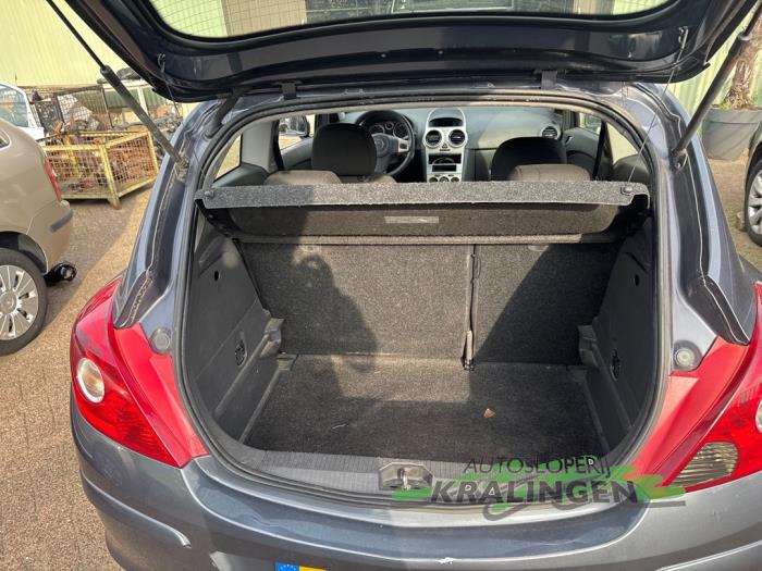 Opel Corsa D 1.2 16V Épave (2008, Gris)