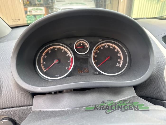 Opel Corsa D 1.2 16V Épave (2008, Gris)