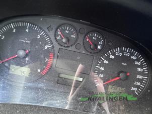 Seat Leon 1.6 Vehículo de desguace (2000, Azul)