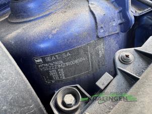 Seat Leon 1.6 Vehículo de desguace (2000, Azul)