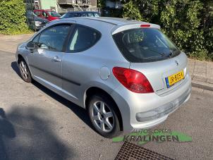Peugeot 207/207+ 1.4 16V Coche dañado (2006, Gris)