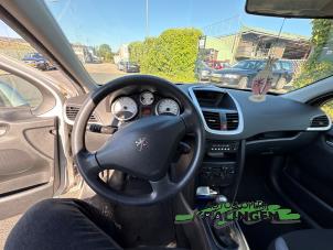 Peugeot 207/207+ 1.4 16V Coche dañado (2006, Gris)