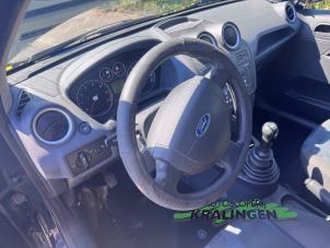 Ford Fiesta 5 1.3 Coche dañado (2006, Negro)