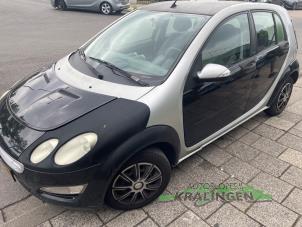 Smart Forfour 1.1 12V Coche dañado (2004, Negro)