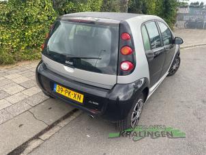 Smart Forfour 1.1 12V Coche dañado (2004, Negro)