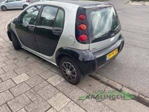 Smart Forfour 1.1 12V Coche dañado (2004, Negro)