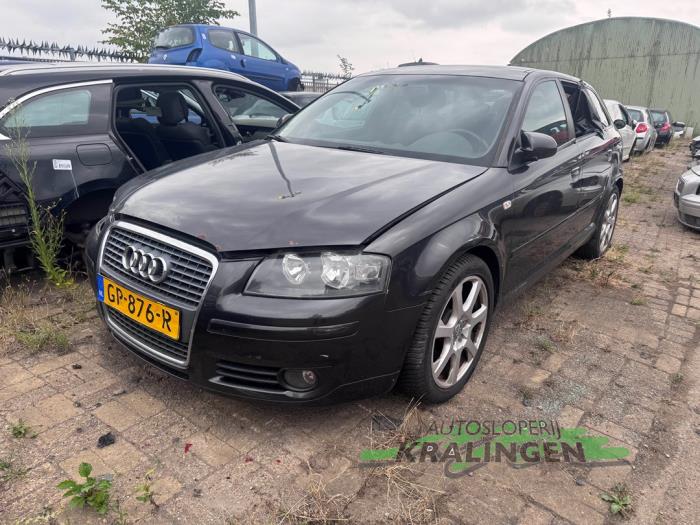 Audi A3 Sportback 2.0 TDI 16V Vehículo de desguace (2006, Gris)