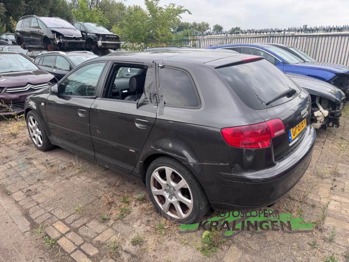 Audi A3 Sportback 2.0 TDI 16V Vehículo de desguace (2006, Gris)