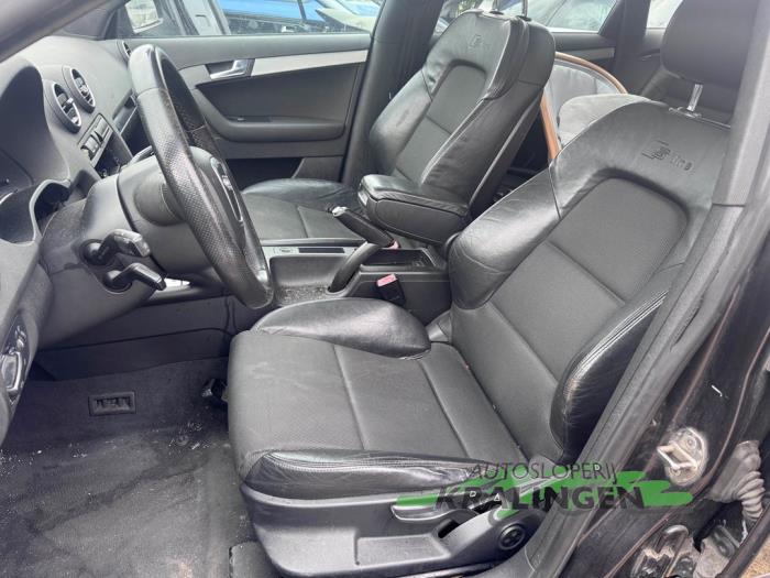 Audi A3 Sportback 2.0 TDI 16V Vehículo de desguace (2006, Gris)