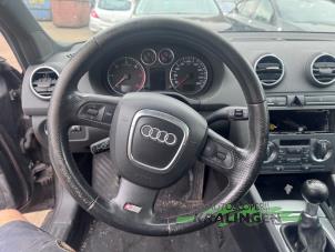 Audi A3 Sportback 2.0 TDI 16V Vehículo de desguace (2006, Gris)