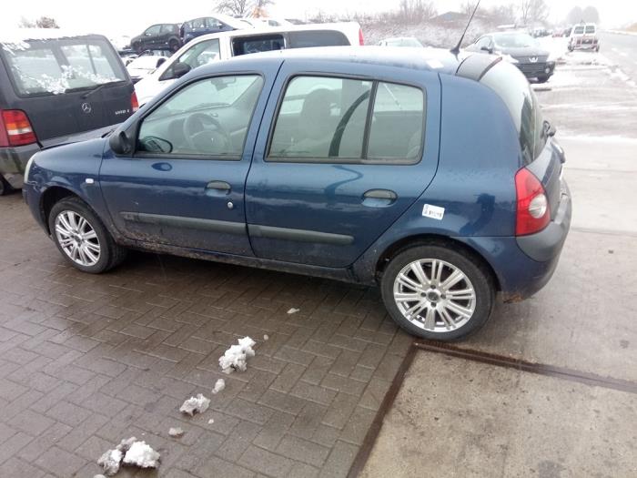 Renault Clio II 1.2 Vehículo de desguace (2000, Azul)