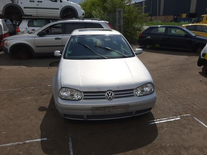 Volkswagen Golf IV 1.6 Vehículo de desguace (1999, Gris)