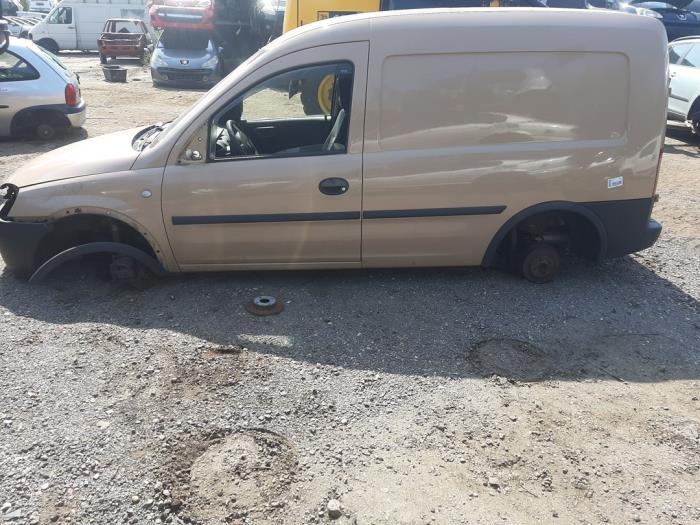 Opel Combo 1.3 CDTI 16V Samochód złomowany (2011, Granit)