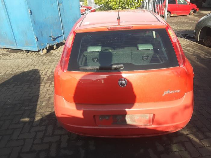 Fiat Grande Punto 1.2 Schrottauto (2008, Rot)