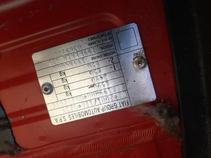 Fiat Grande Punto 1.2 Schrottauto (2008, Rot)