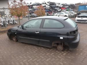 Seat Ibiza III 1.4 16V 75 Épave (2003, Noir)