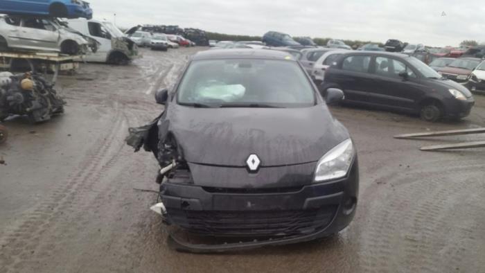Renault Megane Iii Grandtour Kz 1 5 Dci 110 Salvage Year Of Construction 10 Proxyparts Com