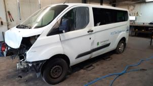 Ford Transit Custom 2.0 TDCi 16V Eco Blue 130 Épave (2016, Blanc)