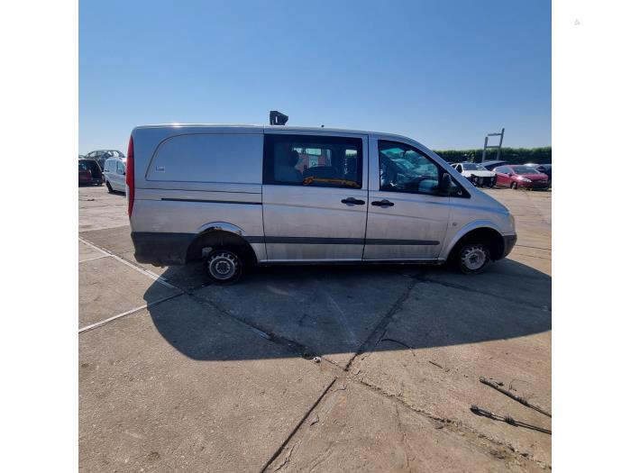 Mercedes Vito 2.2 115 CDI 16V Épave (2004, Granit)