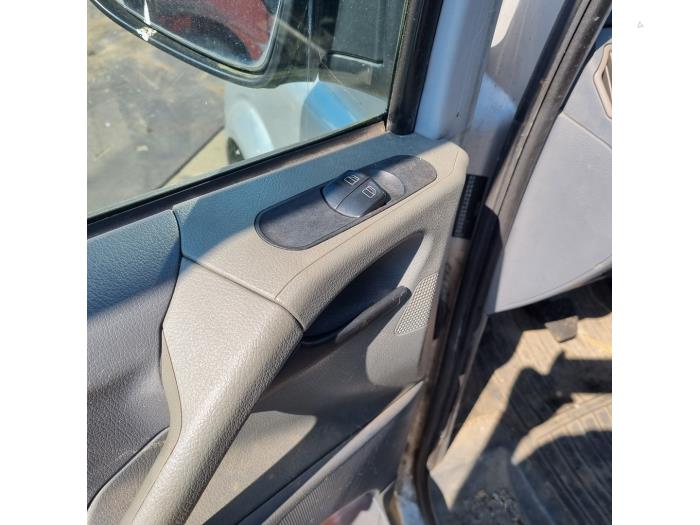 Mercedes Vito 2.2 115 CDI 16V Épave (2004, Granit)