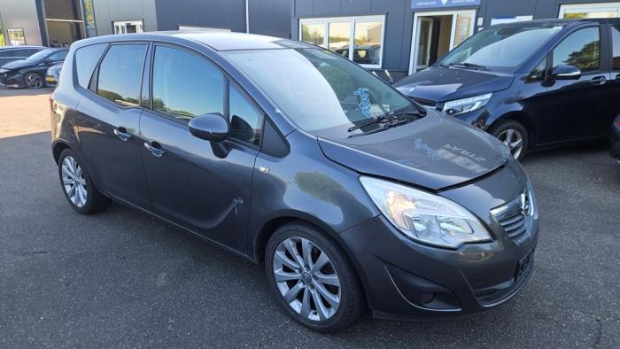 Opel Meriva 1.7 CDTI 16V Samochód złomowany (2010, Szary)