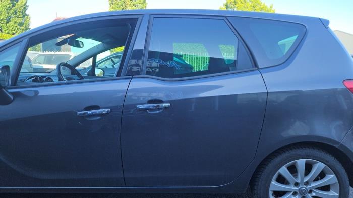 Opel Meriva 1.7 CDTI 16V Samochód złomowany (2010, Szary)