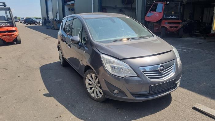Opel Meriva 1.7 CDTI 16V Samochód złomowany (2010, Szary)