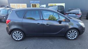 Opel Meriva 1.7 CDTI 16V Samochód złomowany (2010, Szary)