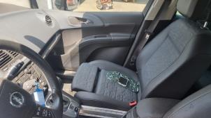 Opel Meriva 1.7 CDTI 16V Samochód złomowany (2010, Szary)