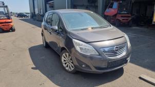 Opel Meriva 1.7 CDTI 16V Samochód złomowany (2010, Szary)