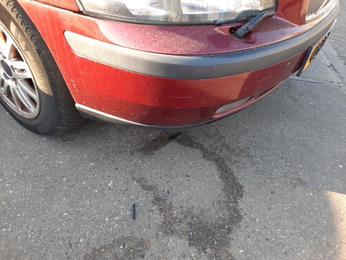 Volvo V70 2.4 20V 170 Schrottauto (2002, Rot)